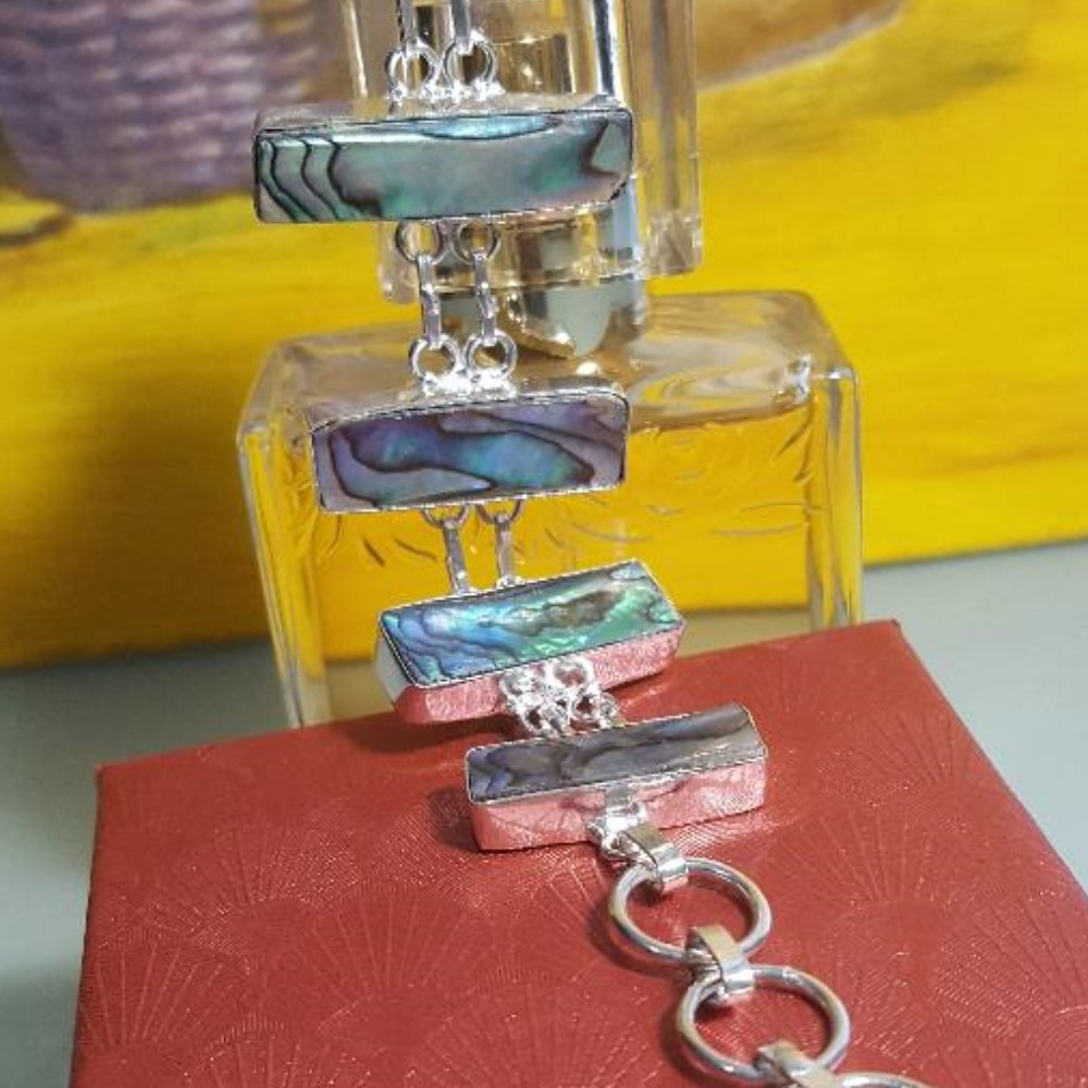 Abolone shell silver fashion bracelet